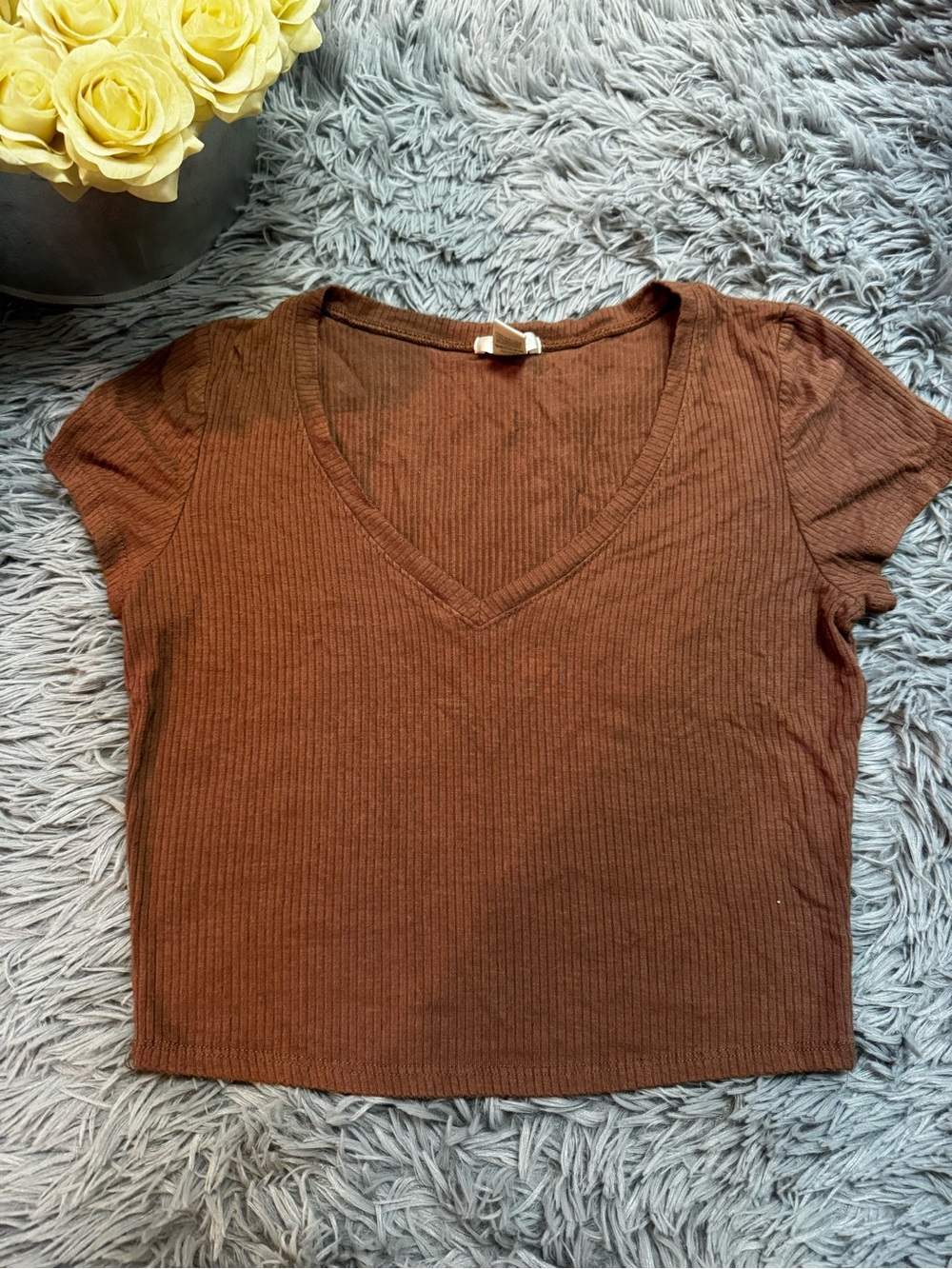 Bozzolo Ribbed V-Neck Crop Top - Brown Size:L
